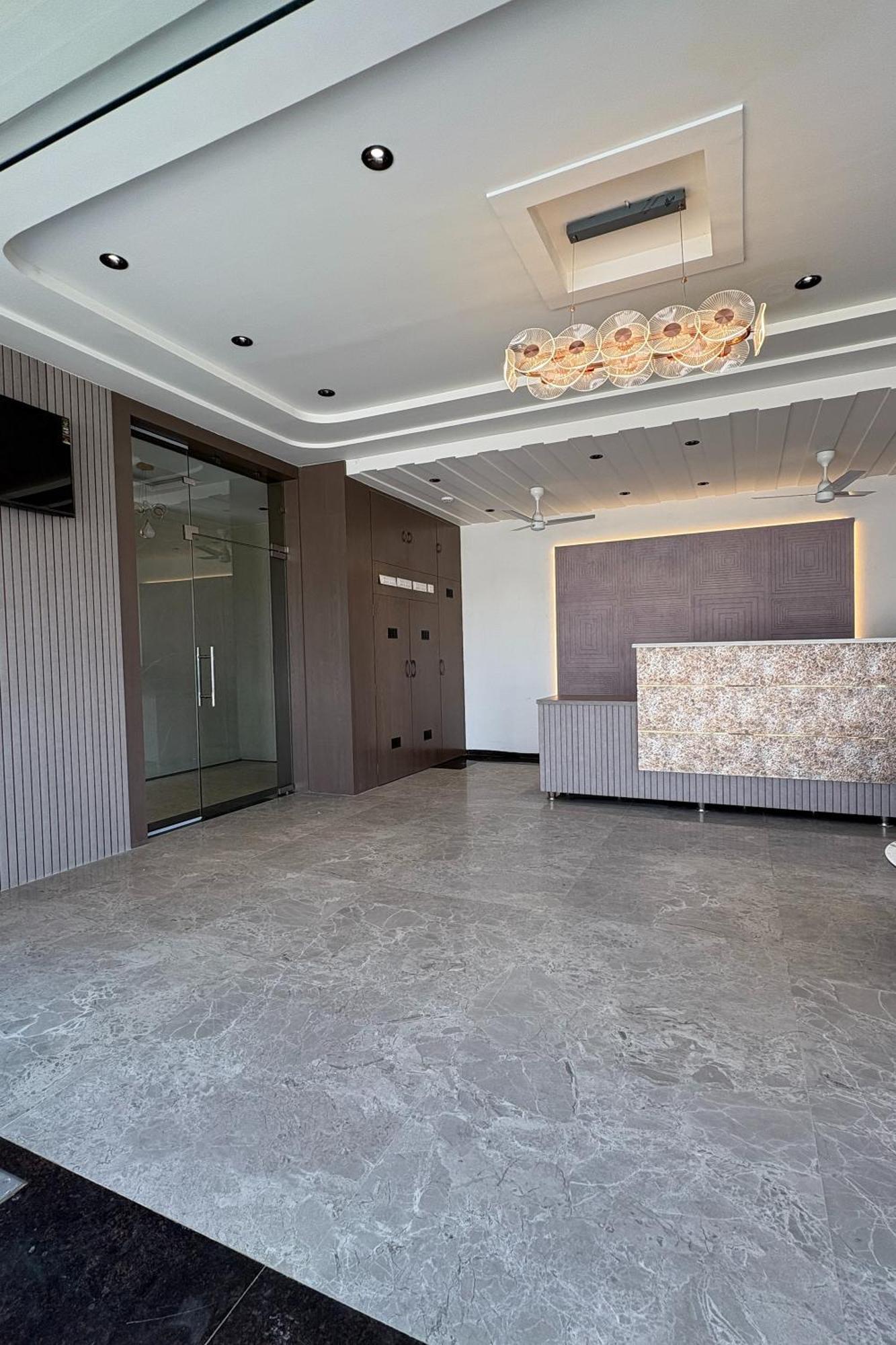 Hotel Kushala Grand, Dombivali Mangrul Buitenkant foto